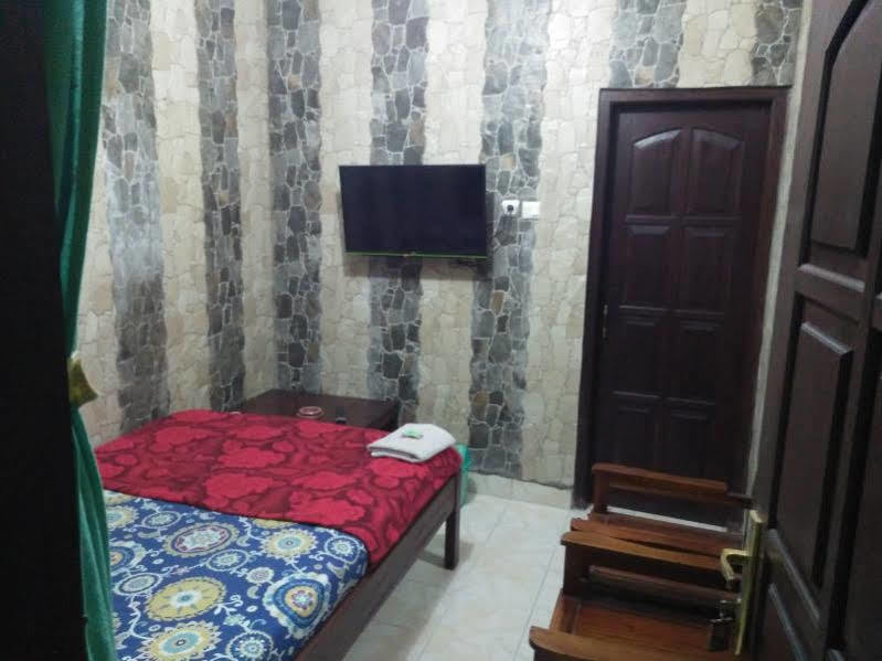 Bayu Murti Homestay Yogyakarta Extérieur photo